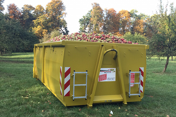 Container mit Äpfeln